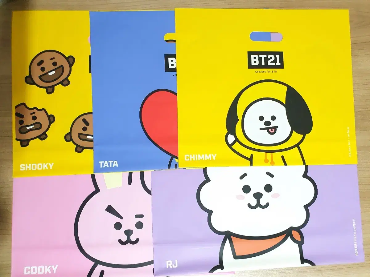 [방탄소년단 BTS] BT21 쇼핑백 비닐백 알제이 치미 쿠키 슈키 방탄